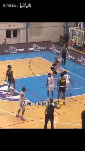 一分變兩分！這哥們得感謝5號為他成就了名場面！